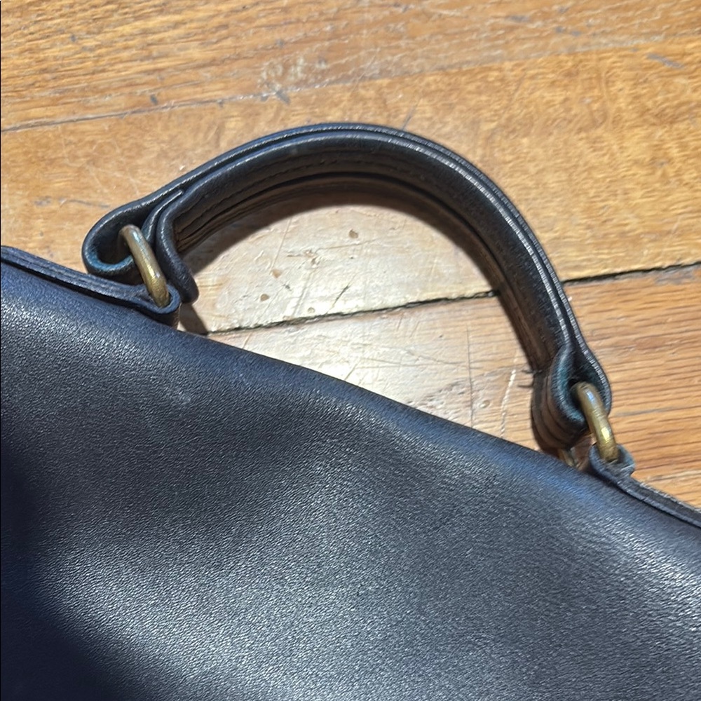 Coach Vintage Black Station Messenger Bag K5D-5130 - Picture 13 of 16
